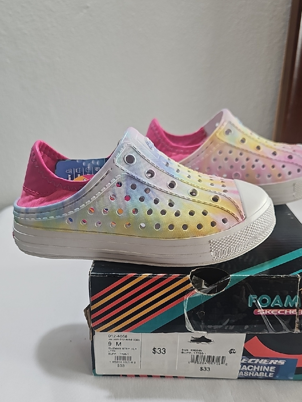 Skechers Girls Foamies Guzman Steps Colors Hype Slip-on Shoes. Size 9 (603)